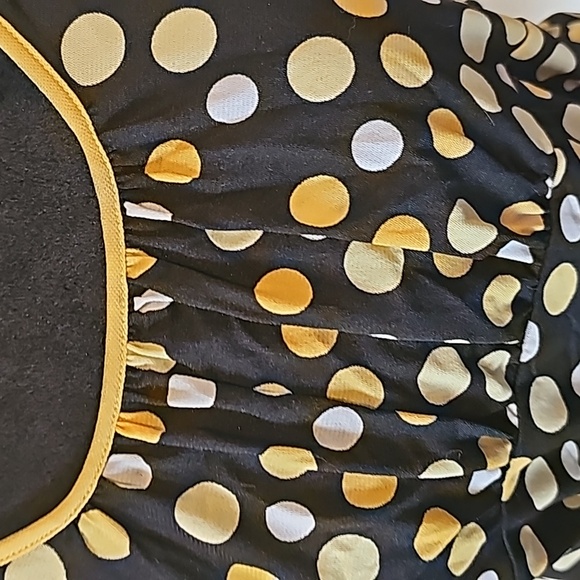 Style & Co - Picture 2 of 4